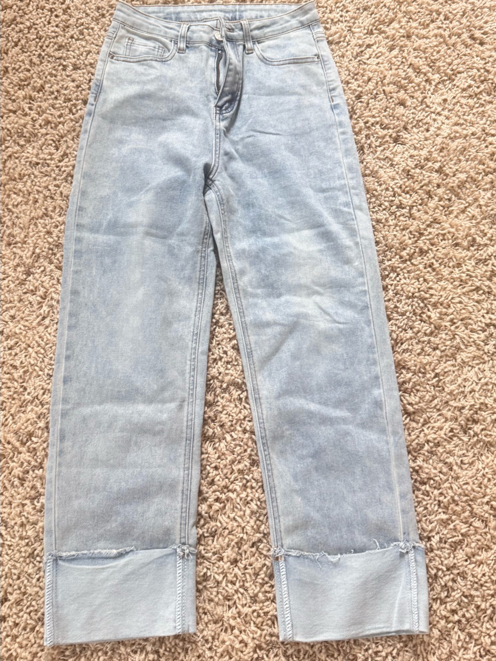 Light Wash Women’s Jeans - Classic Slim Fit, cuffed